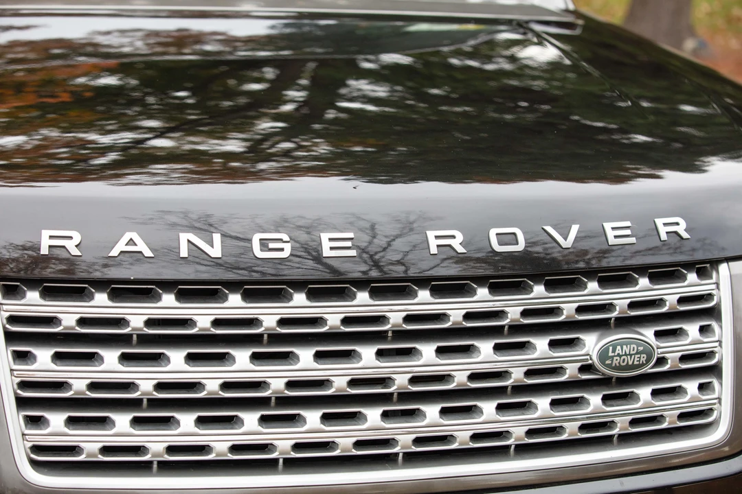 2017 Land Rover Range Rover L405 - Image 19 of 24