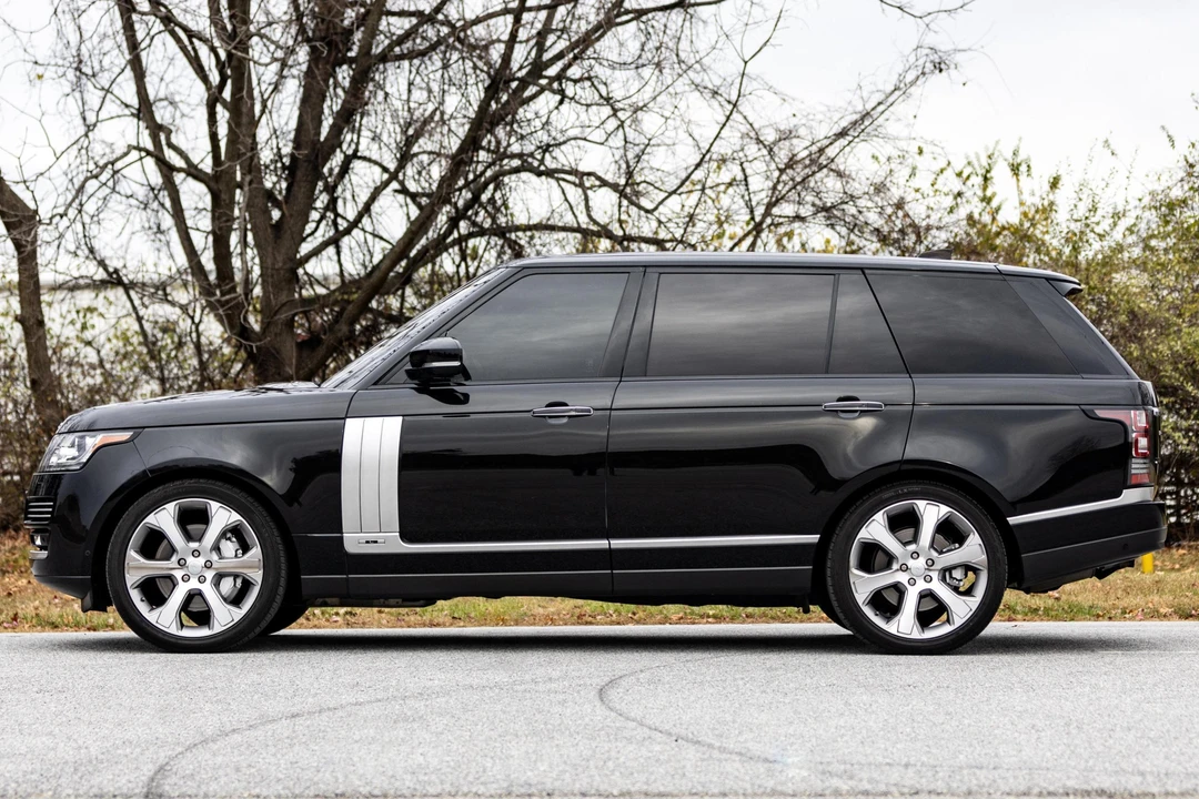 2017 Land Rover Range Rover L405 - Image 3 of 31