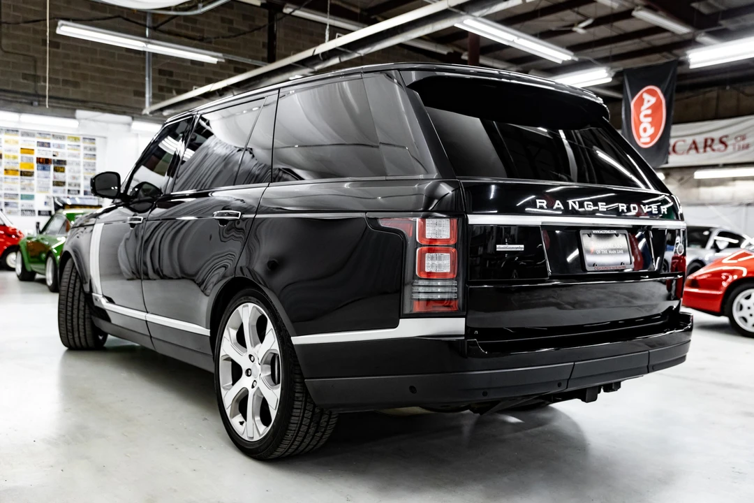 2017 Land Rover Range Rover L405 - Image 23 of 31