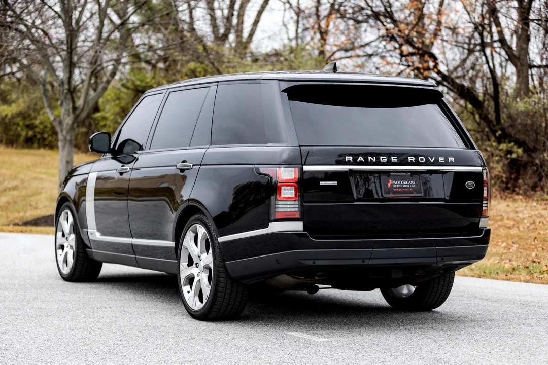2017 Land Rover Range Rover L405 - Image 10 of 31