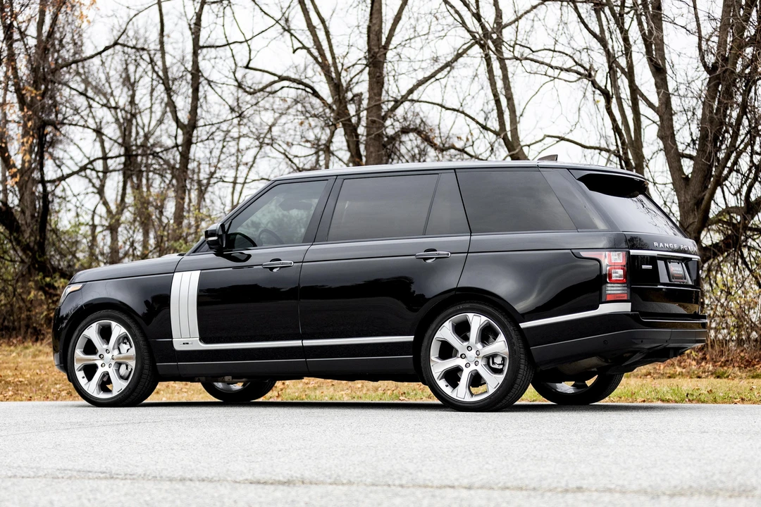 2017 Land Rover Range Rover L405 - Image 9 of 31