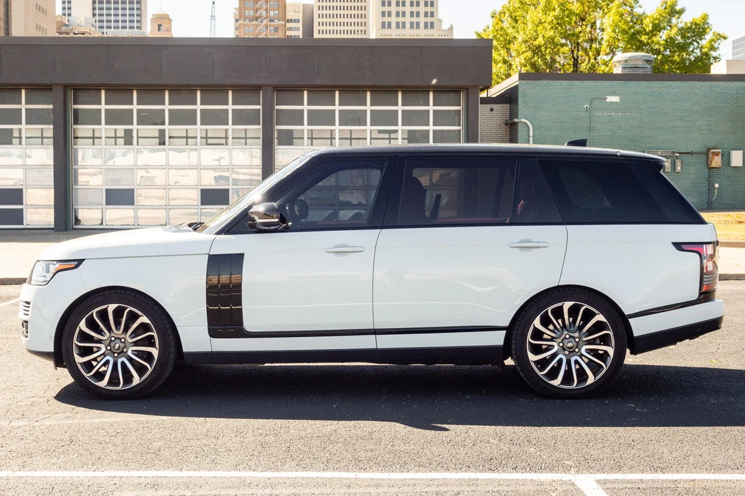 2017 Land Rover Range Rover L405 - Image 3 of 31