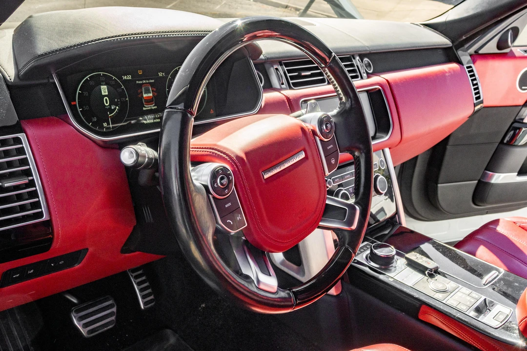 2017 Land Rover Range Rover L405 - Image 26 of 31
