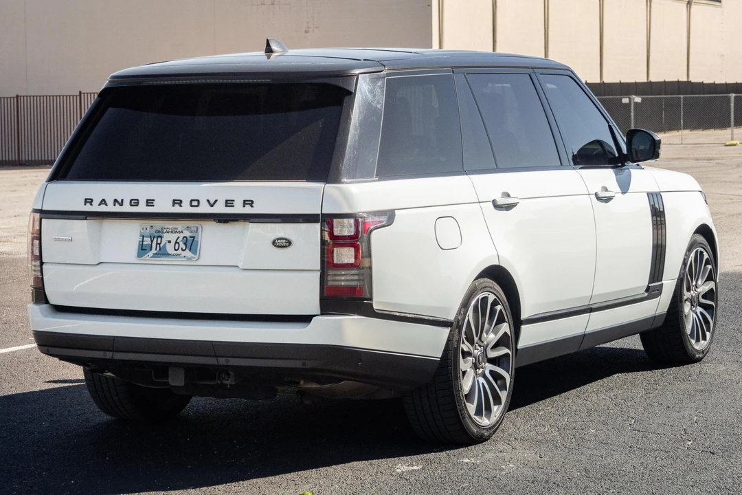 2017 Land Rover Range Rover L405 - Image 4 of 31