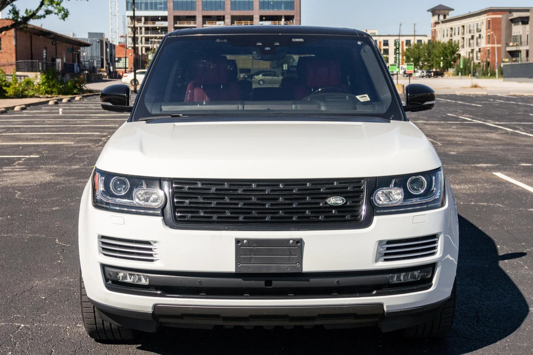 2017 Land Rover Range Rover L405 - Image 2 of 31