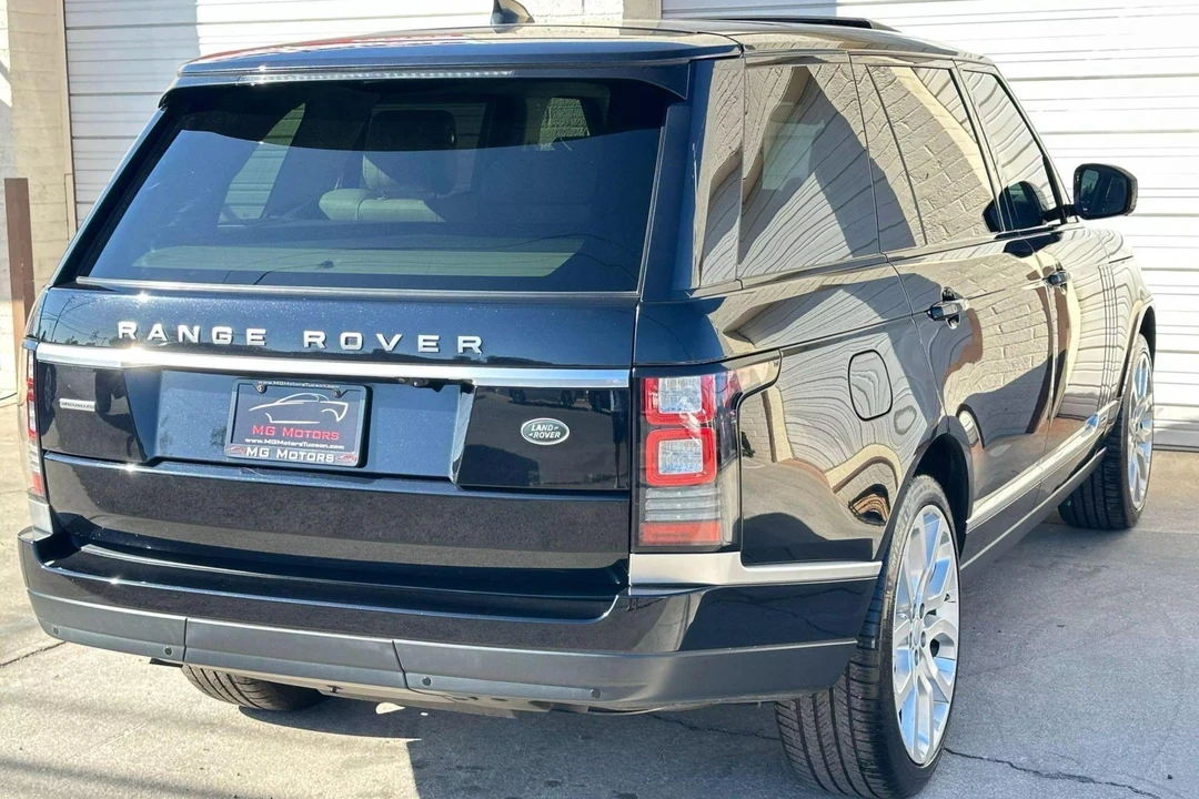 2017 Land Rover Range Rover L405 - Image 5 of 31