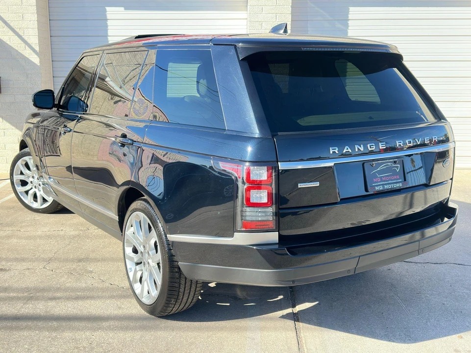 2017 Land Rover Range Rover L405 - Image 9 of 31