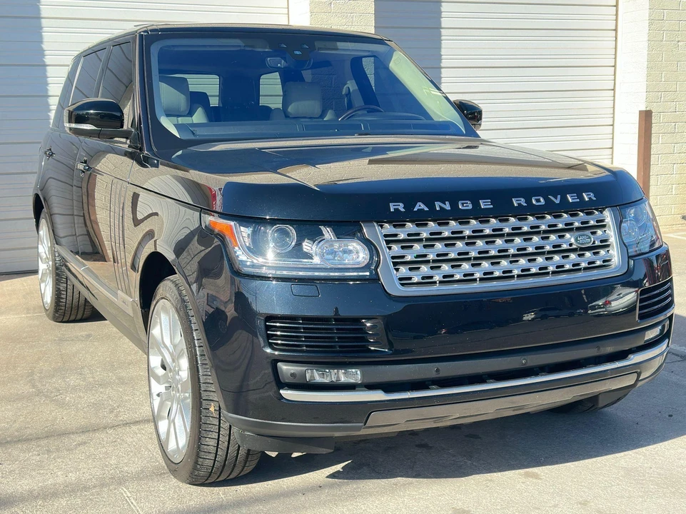 2017 Land Rover Range Rover L405 - Image 16 of 31