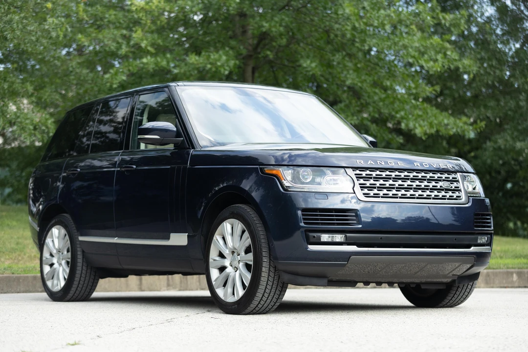 2017 Land Rover Range Rover L405 - Image 23 of 31