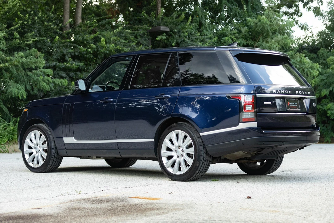 2017 Land Rover Range Rover L405 - Image 14 of 31