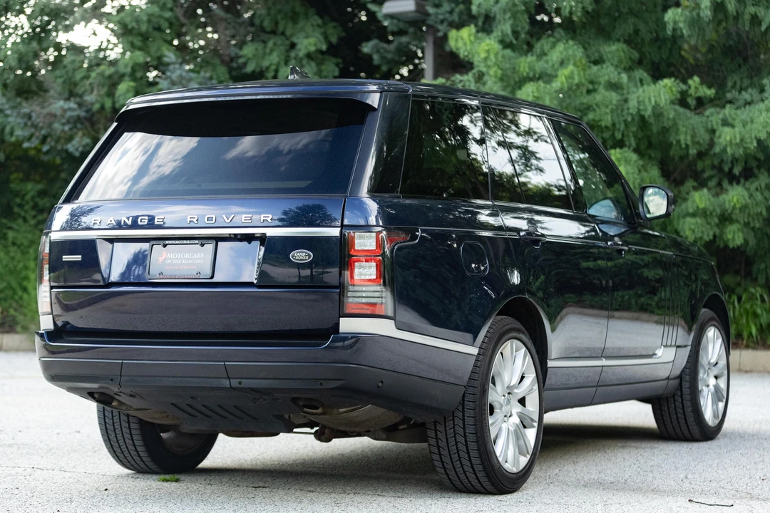 2017 Land Rover Range Rover L405 - Image 16 of 31