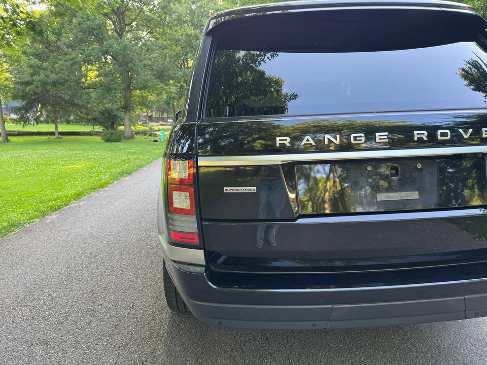 2017 Land Rover Range Rover L405 - Image 21 of 31