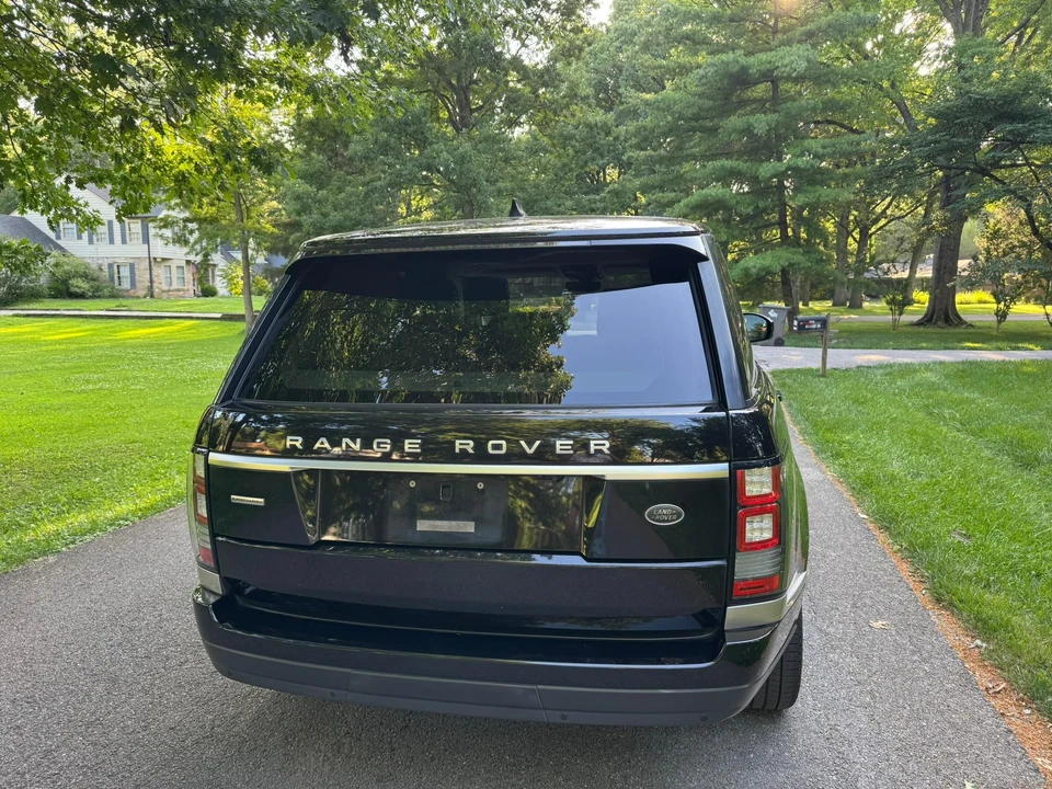 2017 Land Rover Range Rover L405 - Image 13 of 31