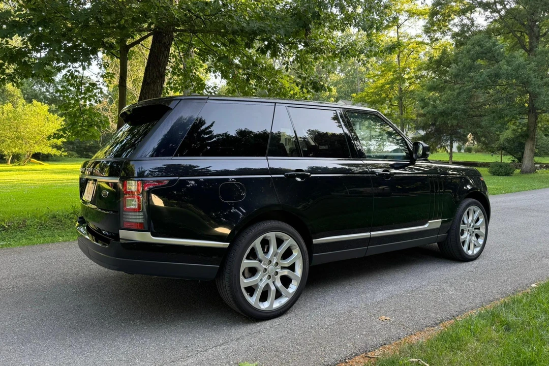 2017 Land Rover Range Rover L405 - Image 15 of 31
