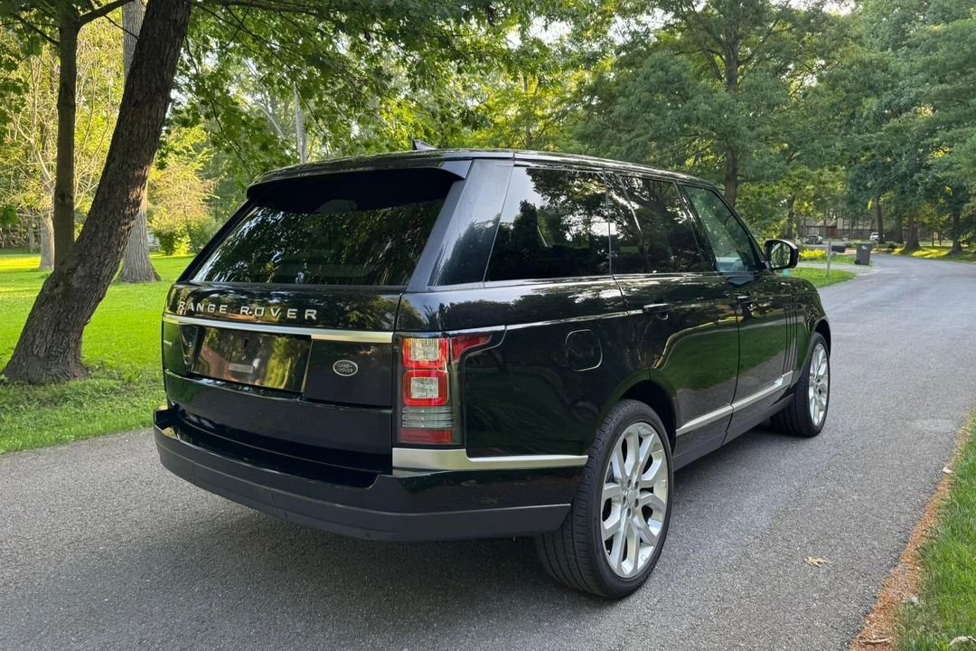 2017 Land Rover Range Rover L405 - Image 14 of 31