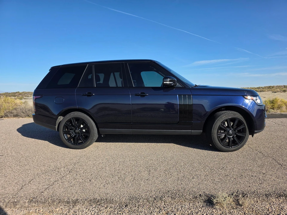 2017 Land Rover Range Rover L405 - Image 18 of 31