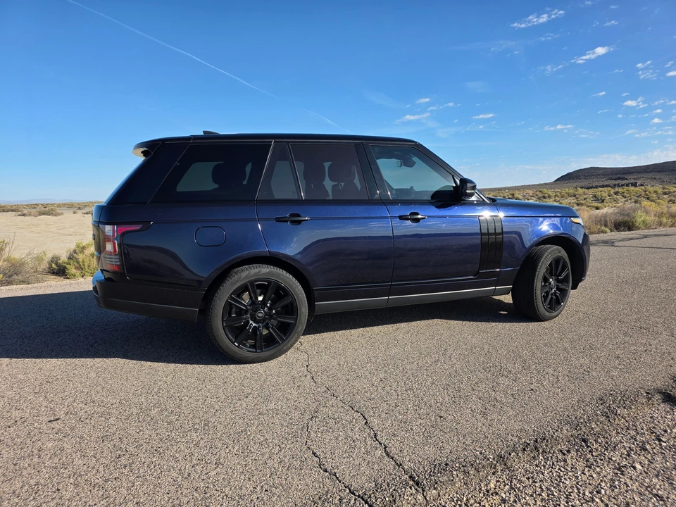 2017 Land Rover Range Rover L405 - Image 16 of 31