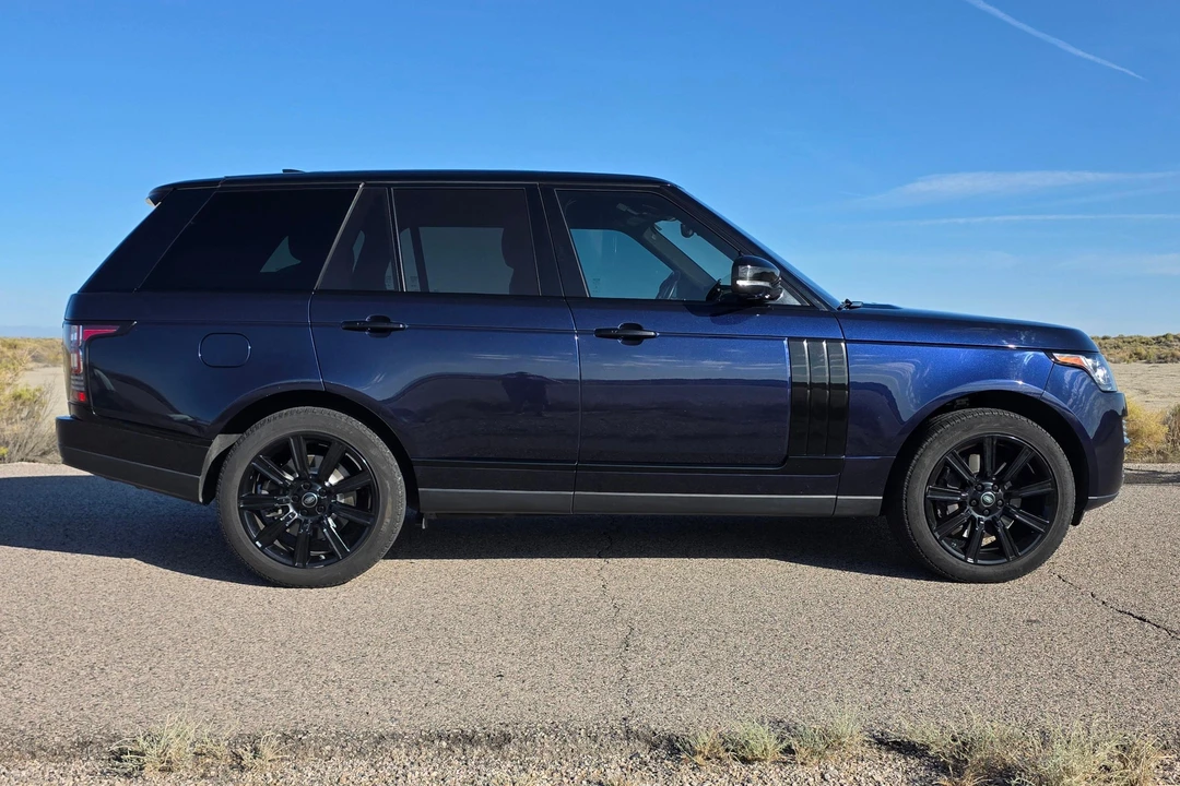 2017 Land Rover Range Rover L405 - Image 3 of 31