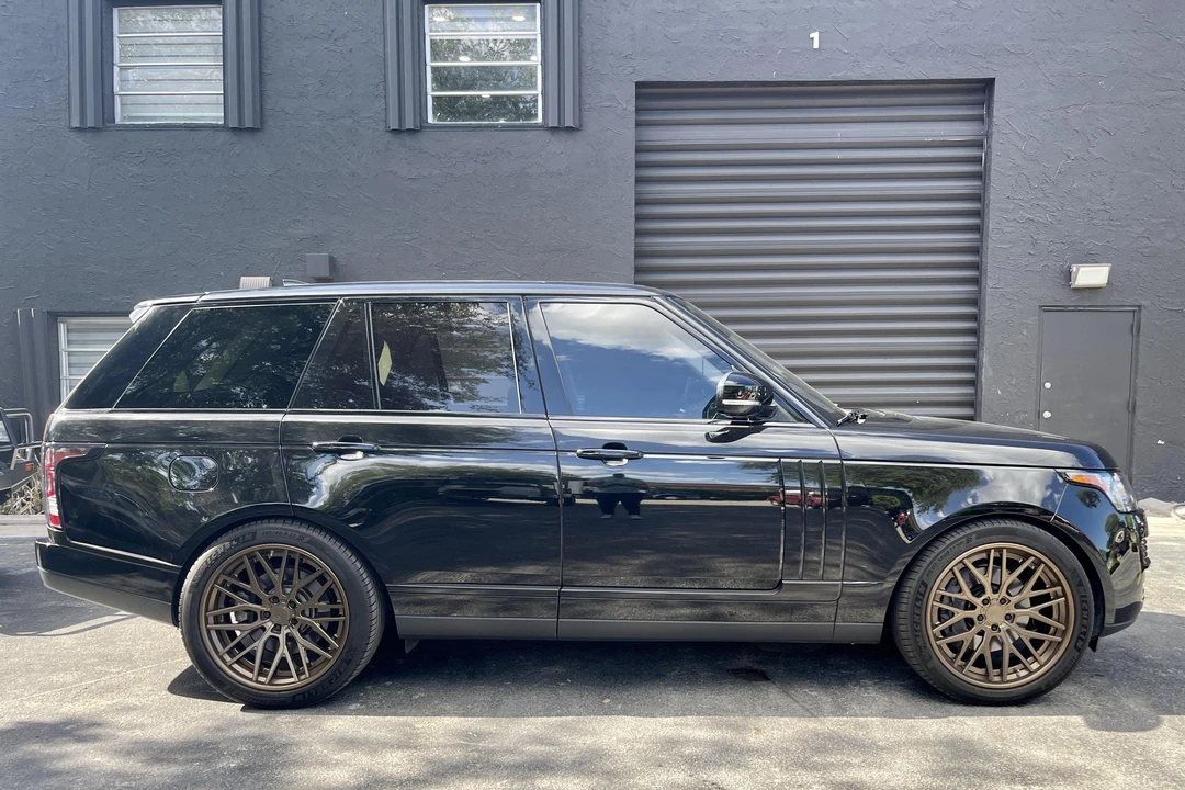 2017 Land Rover Range Rover L405 - Image 6 of 31