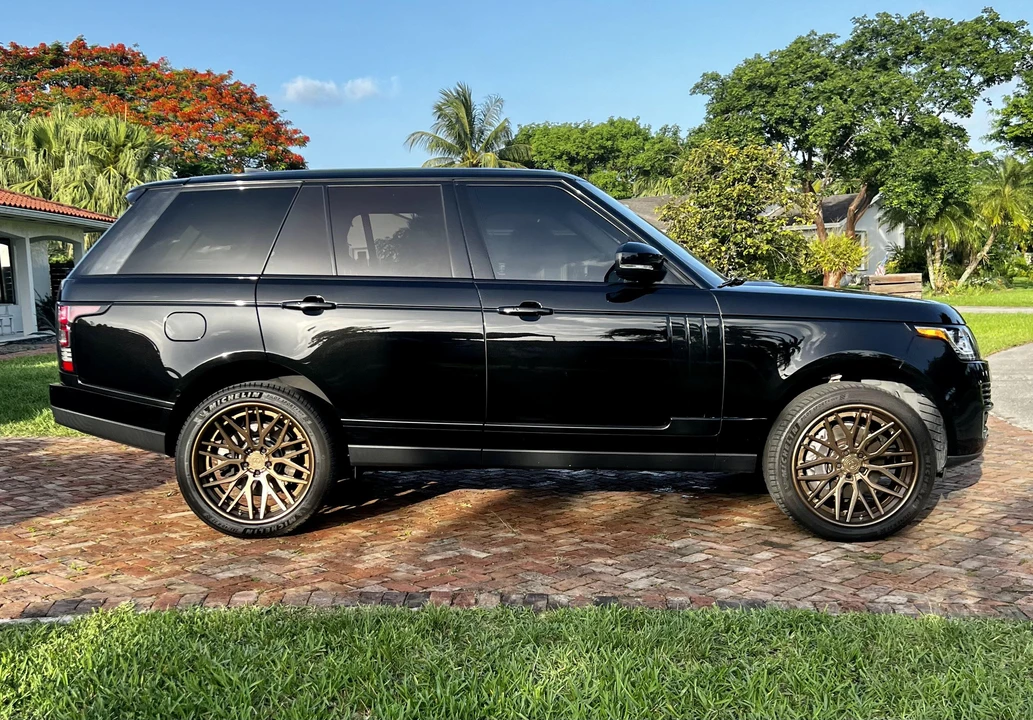 2017 Land Rover Range Rover L405 - Image 13 of 31