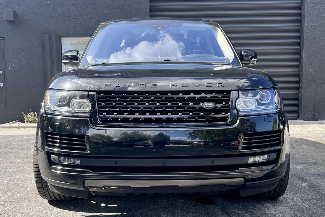 2017 Land Rover Range Rover L405 - Image 3 of 31