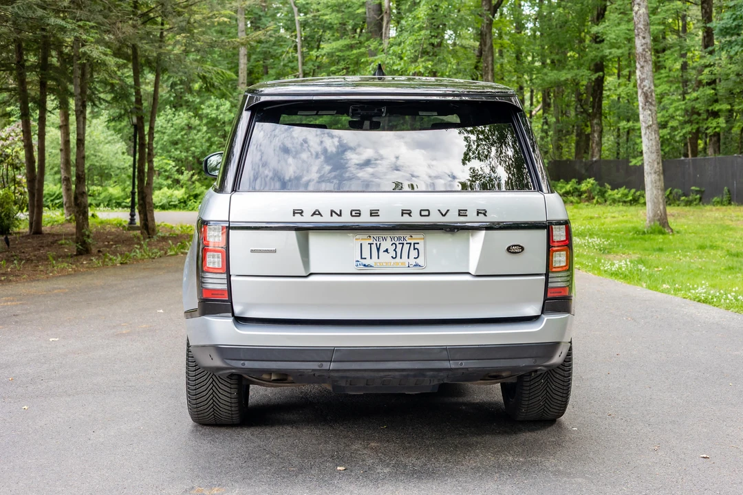 2017 Land Rover Range Rover L405 - Image 5 of 31