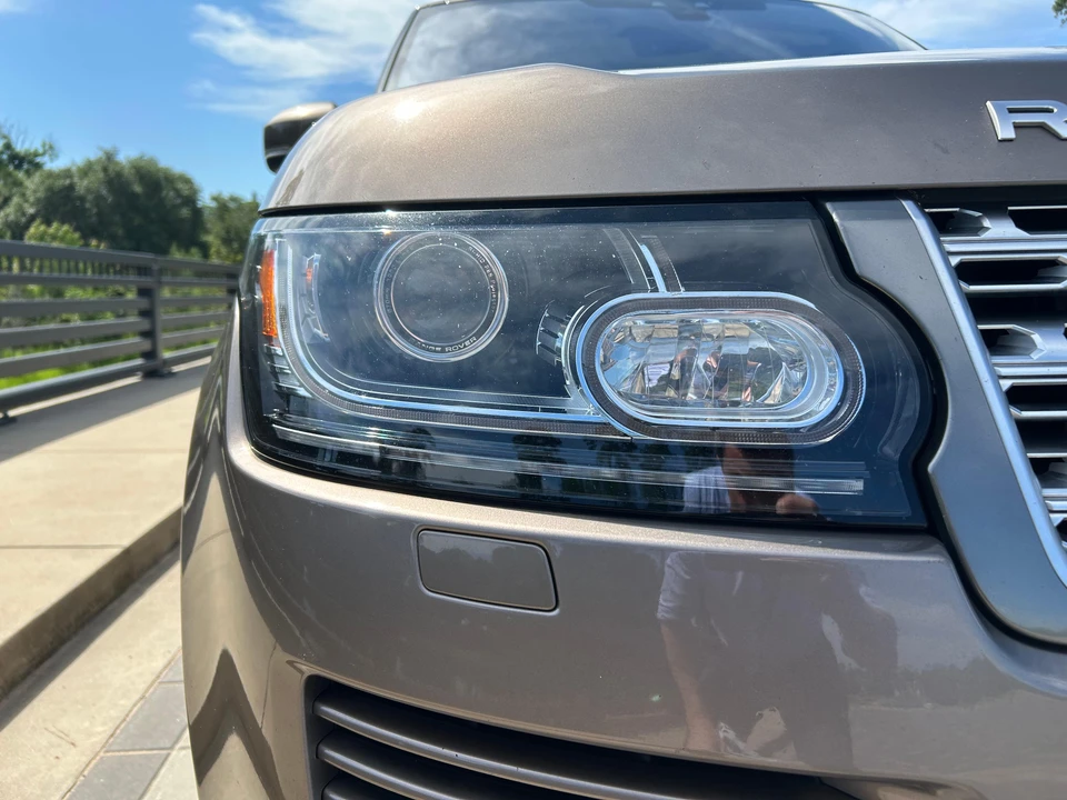 2017 Land Rover Range Rover L405 - Image 13 of 31