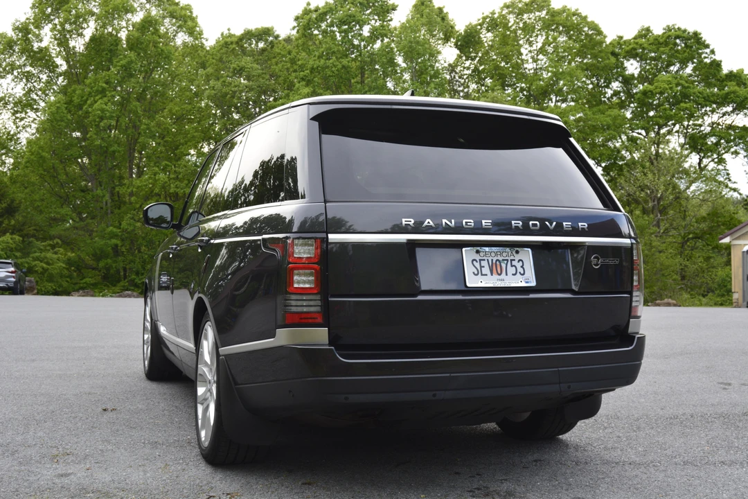 2017 Land Rover Range Rover L405 - Image 19 of 31