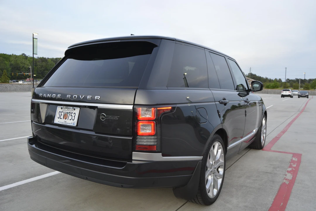 2017 Land Rover Range Rover L405 - Image 23 of 31