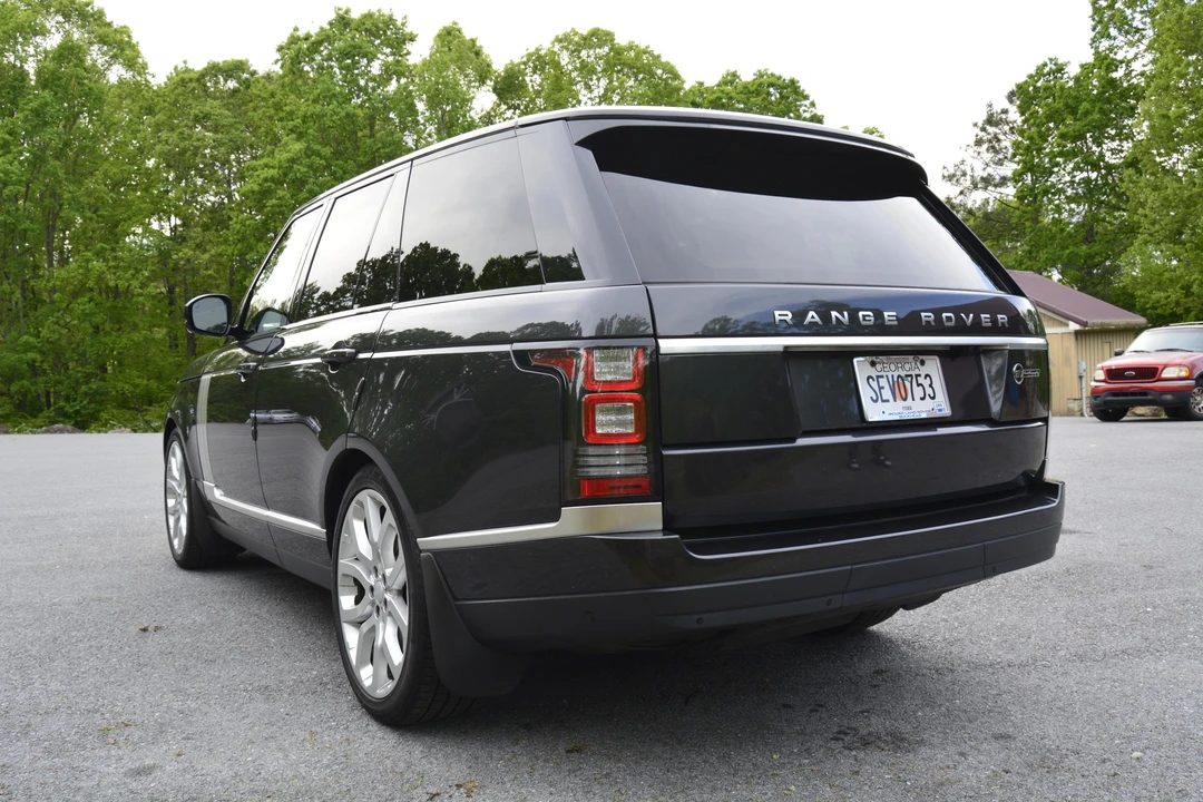 2017 Land Rover Range Rover L405 - Image 18 of 31