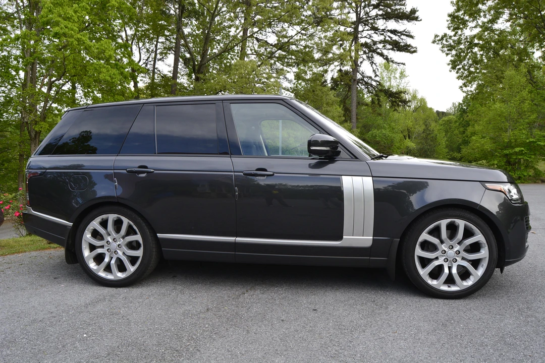 2017 Land Rover Range Rover L405 - Image 28 of 31