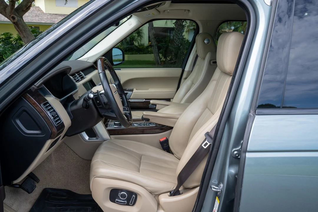2017 Land Rover Range Rover L405 - Image 10 of 31