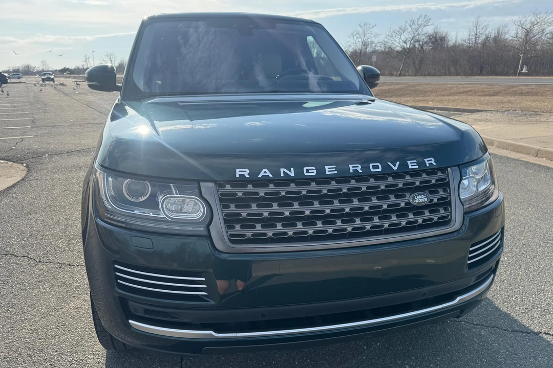 2017 Land Rover Range Rover L405 - Image 2 of 31