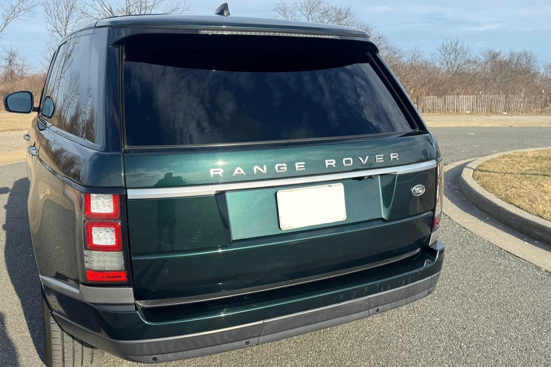 2017 Land Rover Range Rover L405 - Image 8 of 31