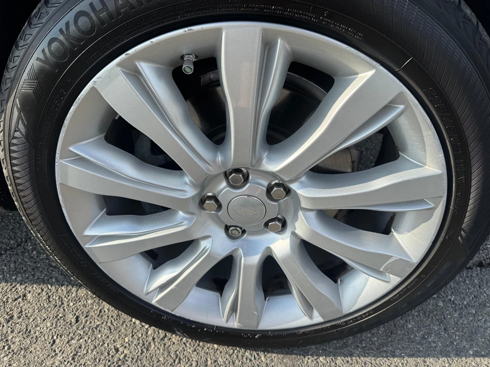 2017 Land Rover Range Rover L405 - Image 14 of 31