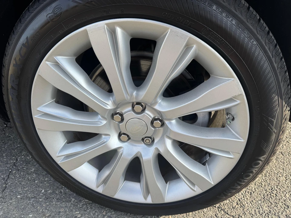 2017 Land Rover Range Rover L405 - Image 12 of 31