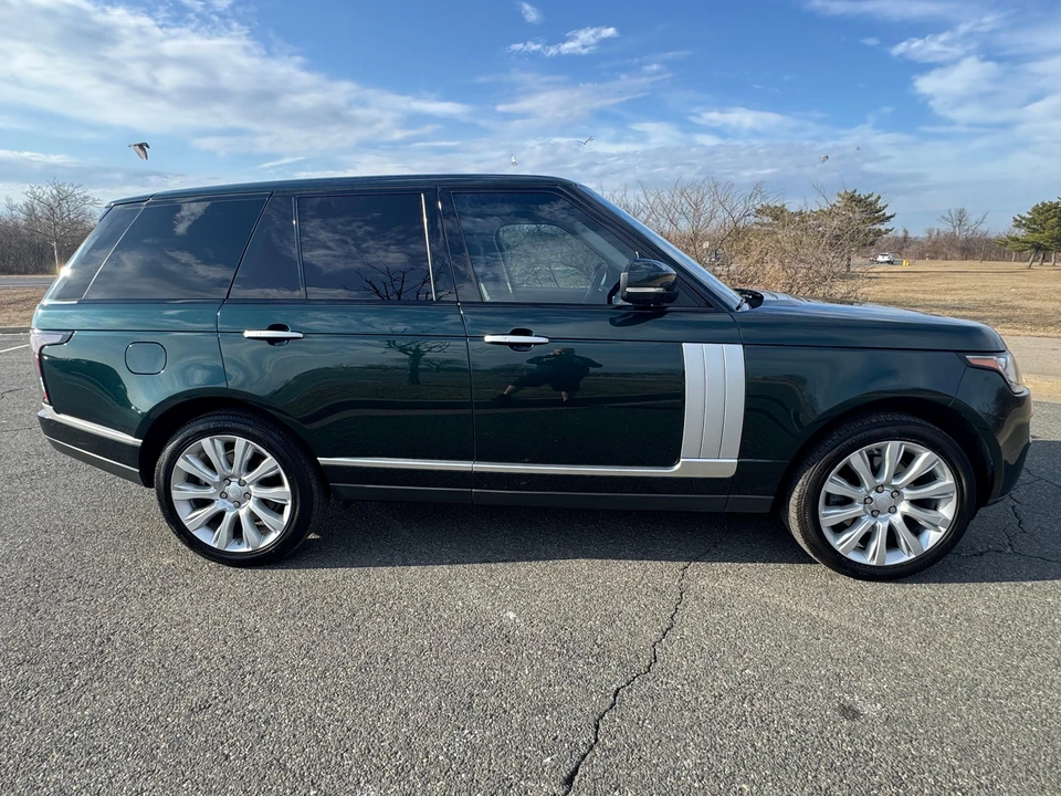 2017 Land Rover Range Rover L405 - Image 9 of 31