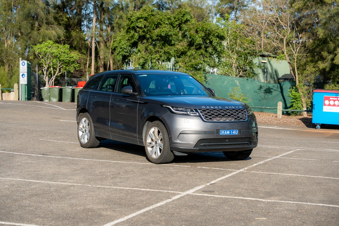 2017 Land Rover Range Rover Velar - Image 9 of 31