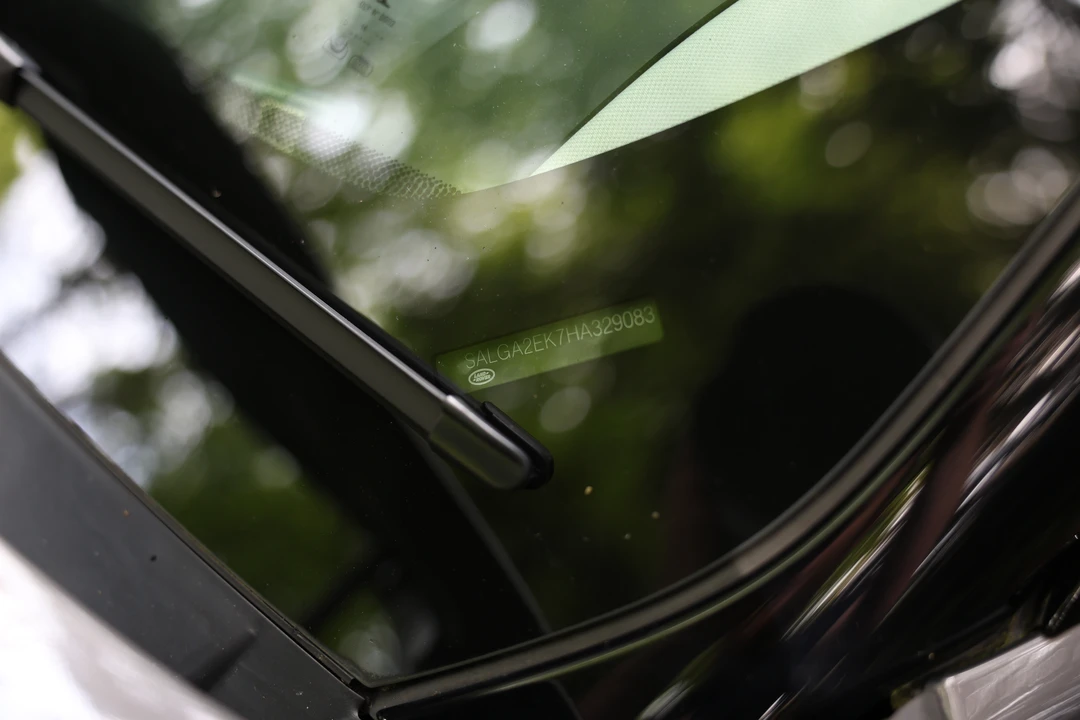 2017 Land Rover Range Rover L405 - Image 29 of 31