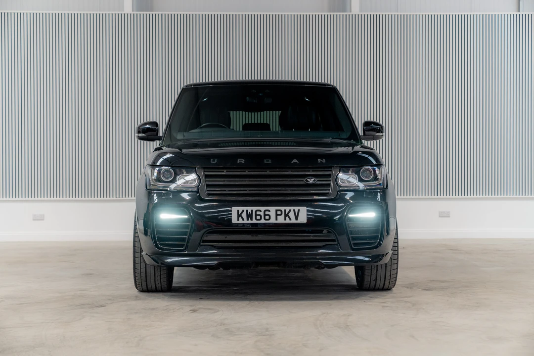 2017 Land Rover Range Rover L405 - Image 2 of 31
