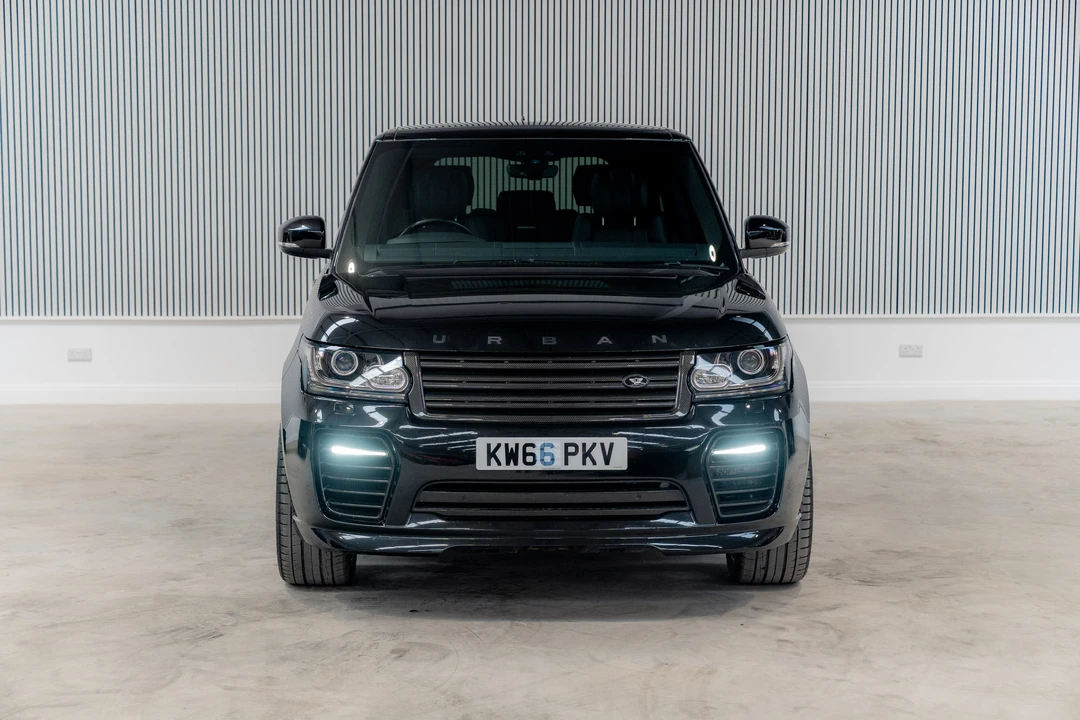 2017 Land Rover Range Rover L405 - Image 11 of 31