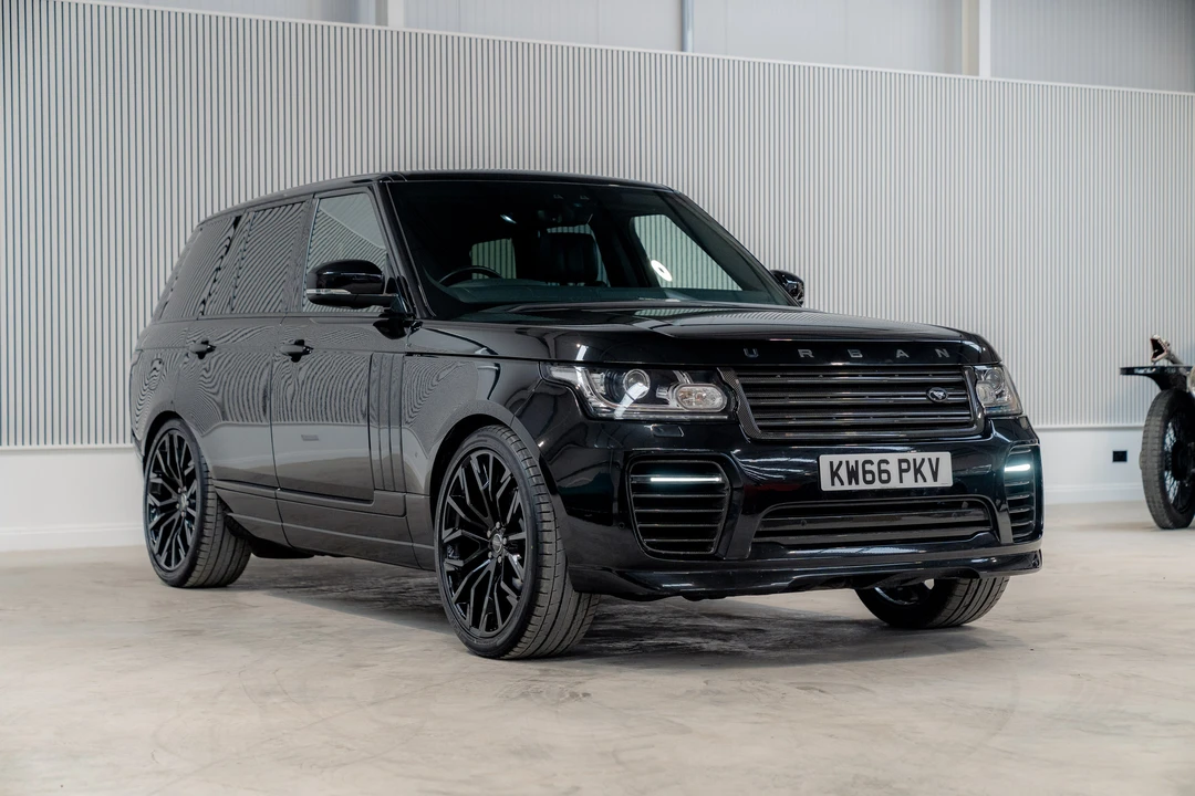 2017 Land Rover Range Rover L405 - Image 12 of 31