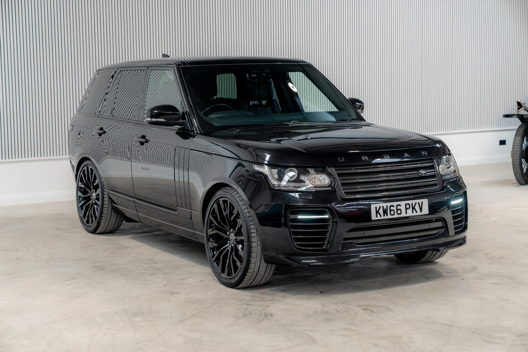 2017 Land Rover Range Rover L405 - Image 13 of 31