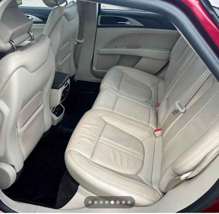 2017 Lincoln MKZ - Image 4 of 10
