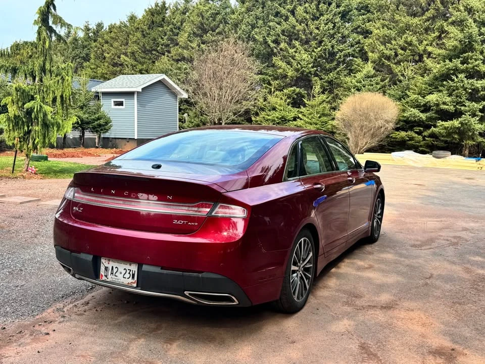 2017 Lincoln MKZ - Image 2 of 10