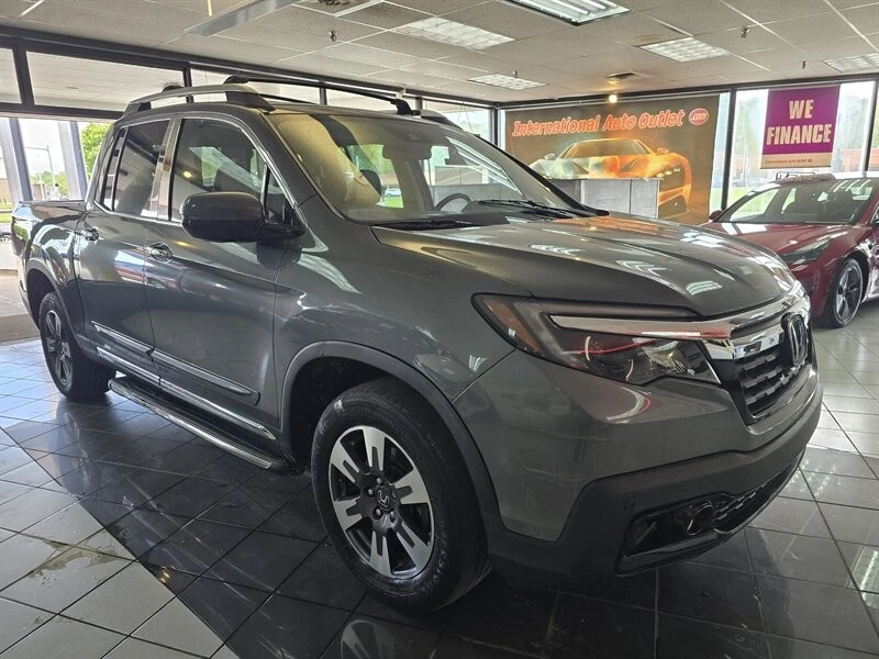 2017 Honda Ridgeline 2nd Gen - Image 3 of 4
