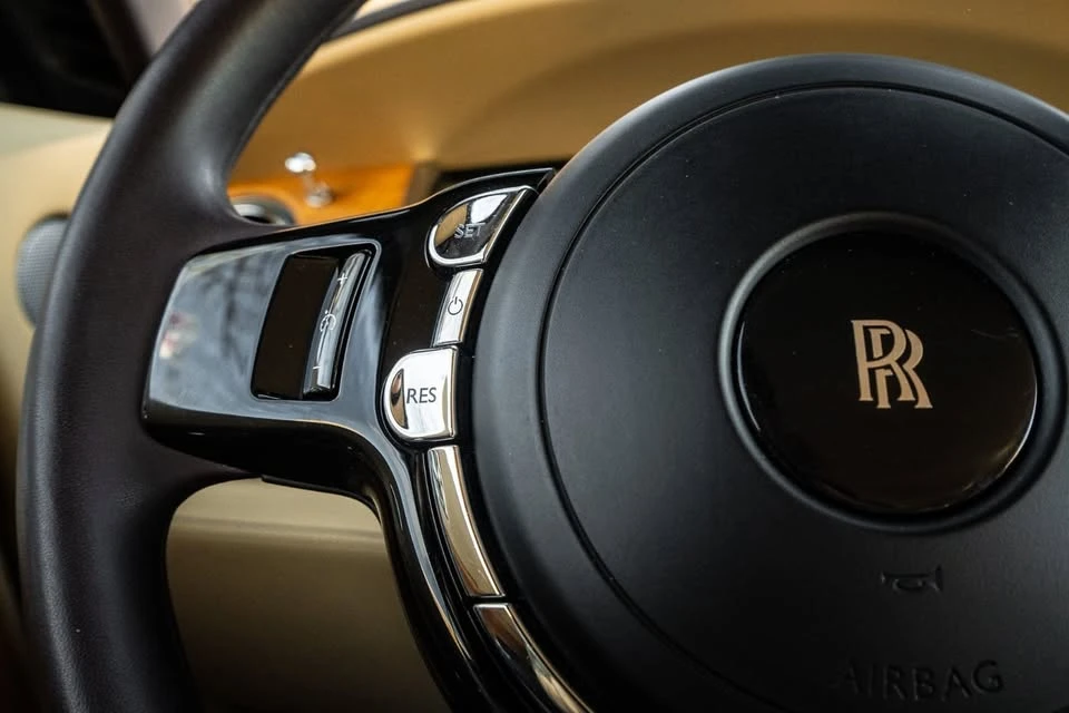 2017 Rolls-Royce Dawn - Image 11 of 16