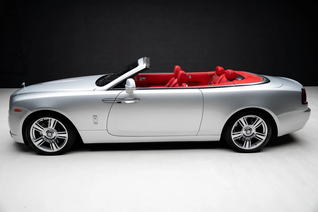 2017 Rolls-Royce Dawn - Image 19 of 31