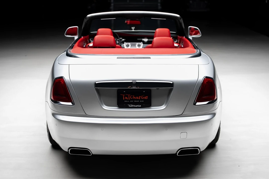 2017 Rolls-Royce Dawn - Image 28 of 31