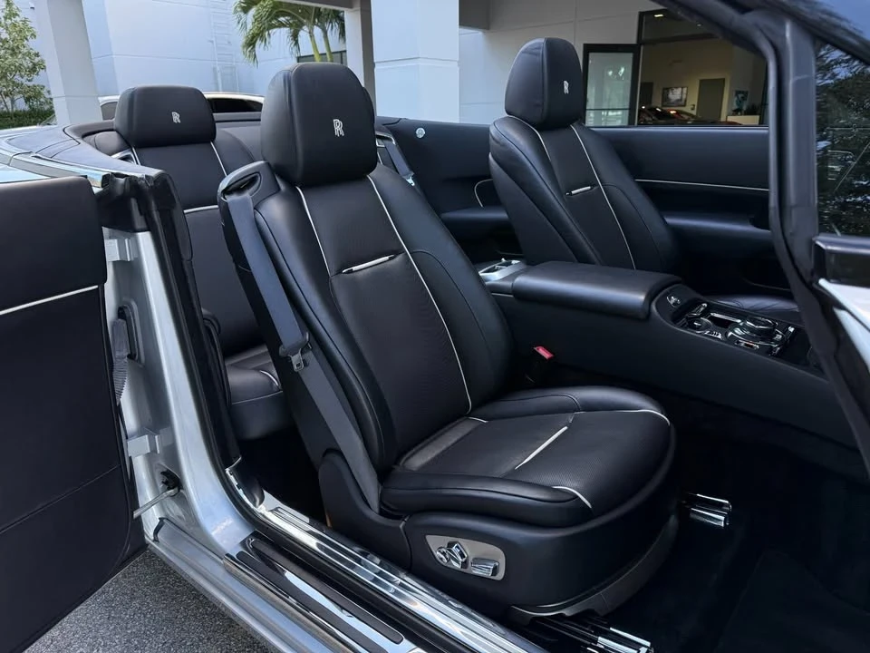 2017 Rolls-Royce Dawn - Image 13 of 16